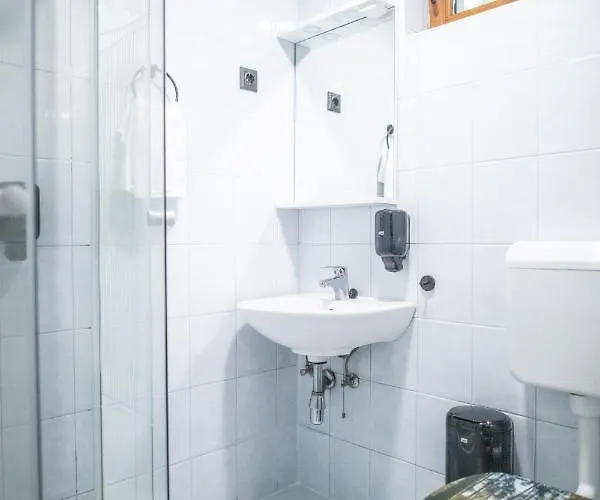 فندق 4 Evszak Voelgyhotel 3*